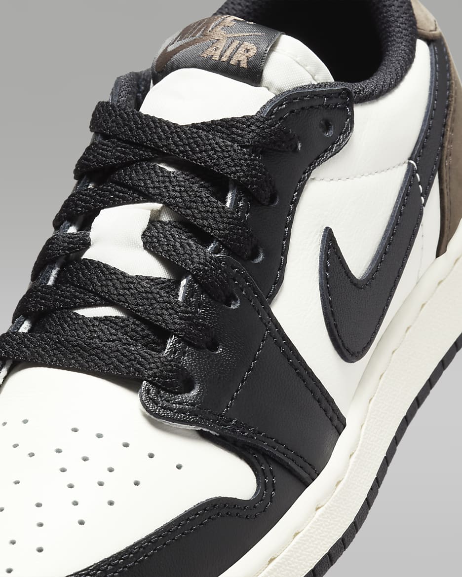 Air Jordan 1 Low OG GS Mocha 7Y